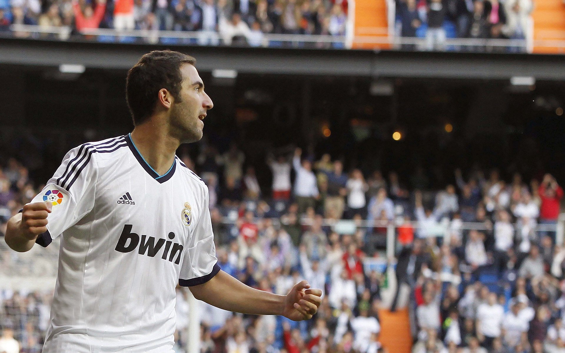 欧洲冠军联赛:皇马狂胜出线,晋级形势喜人!,欧洲杯2021皇马